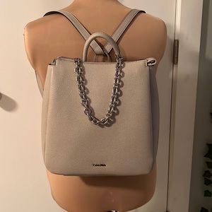 💋HP!💋 💕NWT💕 calvin klein convertible crossbody/backpack